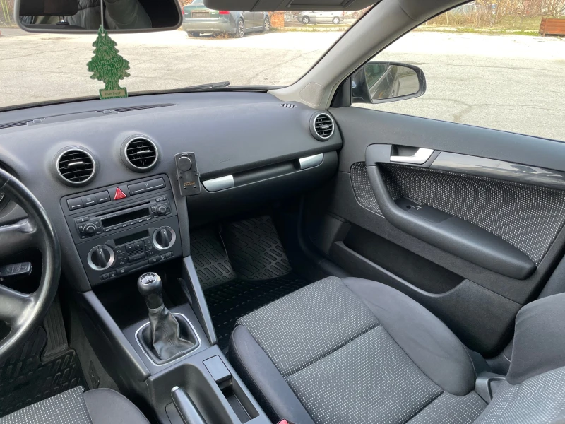 Audi A3 2.0TDI* 140* 6 Скорости-РЕГИСТРИРАНА, снимка 10 - Автомобили и джипове - 49129393