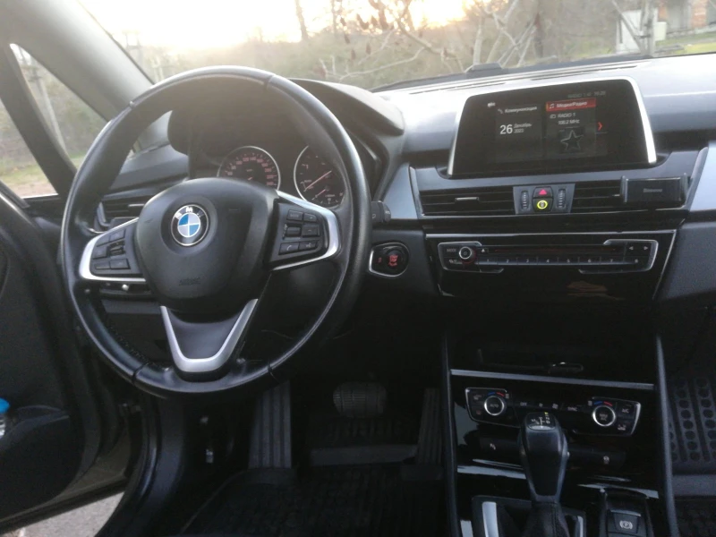 BMW 2 Gran Tourer 216d, снимка 7 - Автомобили и джипове - 49359367