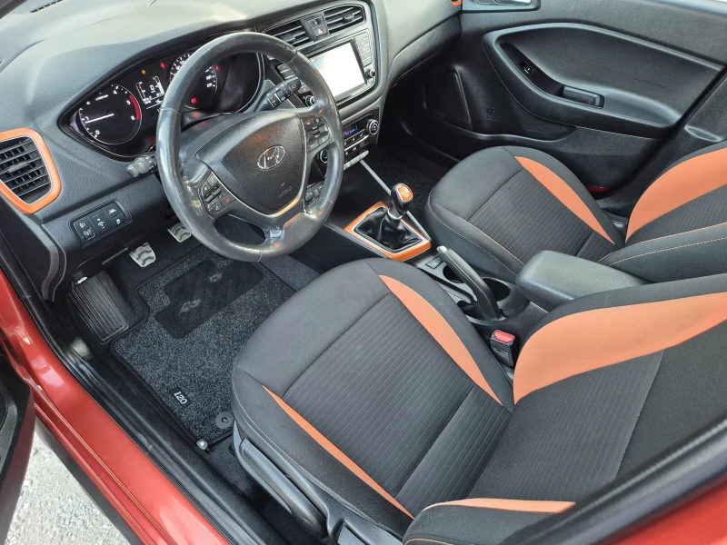 Hyundai I20 Active 1.4 DIESEL, снимка 14 - Автомобили и джипове - 51955681