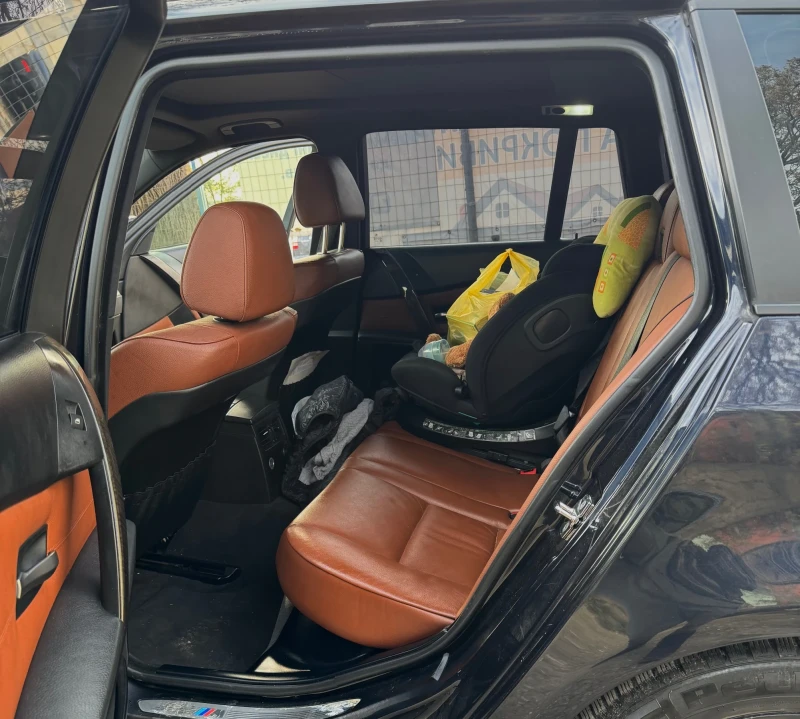 BMW 530 М-ПАКЕТ!4Х4!РЪЧКА!, снимка 12 - Автомобили и джипове - 52540124