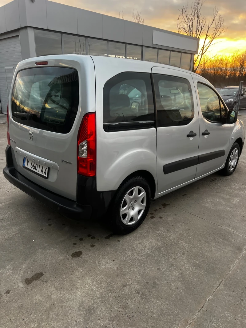 Peugeot Partner Tepee 1.6HDI, снимка 6 - Автомобили и джипове - 52710222