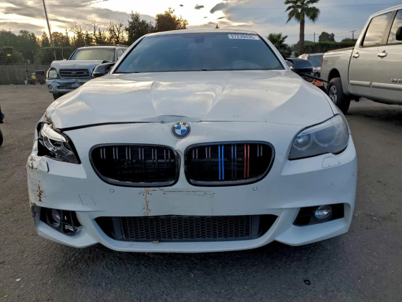 BMW 550 M PACK| HARMAN| SOFT CLOSE| HuD, снимка 2 - Автомобили и джипове - 53064238