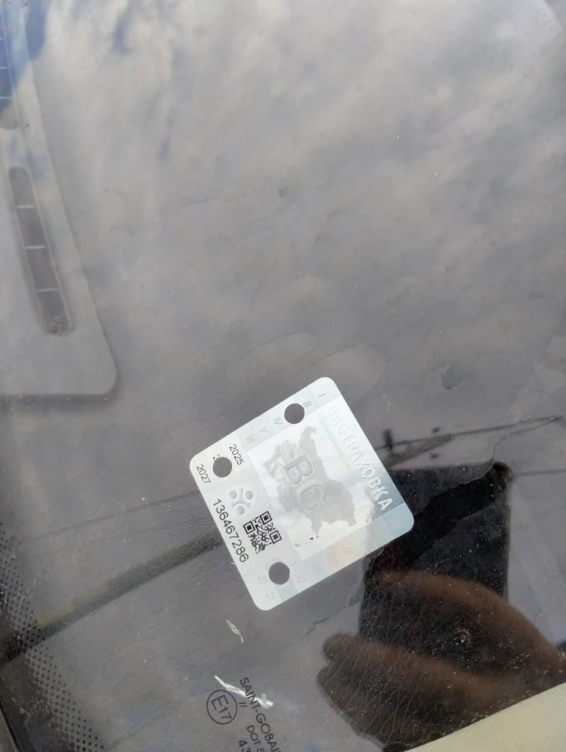 Opel Astra 1, 6 klima, снимка 3 - Автомобили и джипове - 53120330