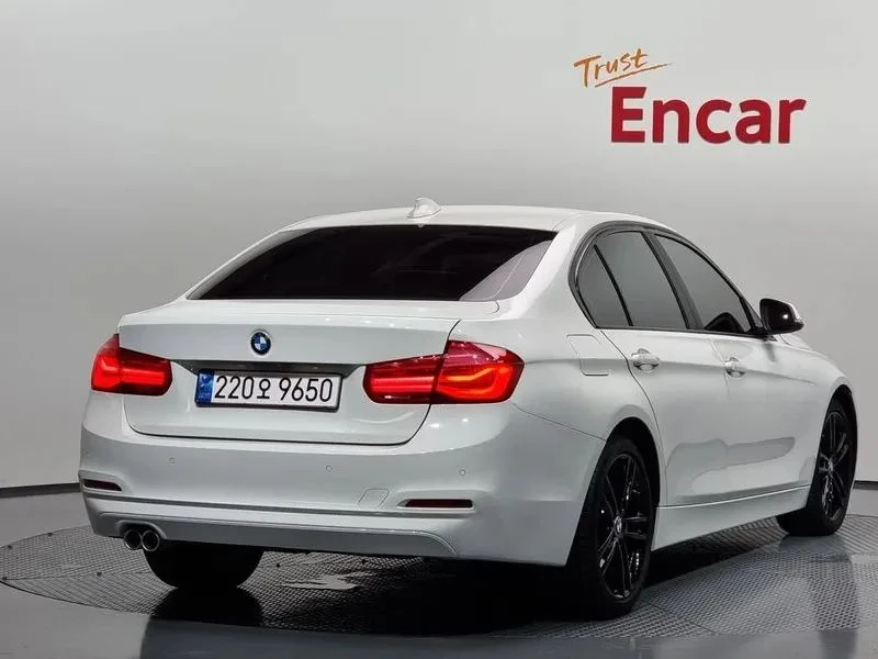 BMW 320, снимка 2 - Автомобили и джипове - 56690259