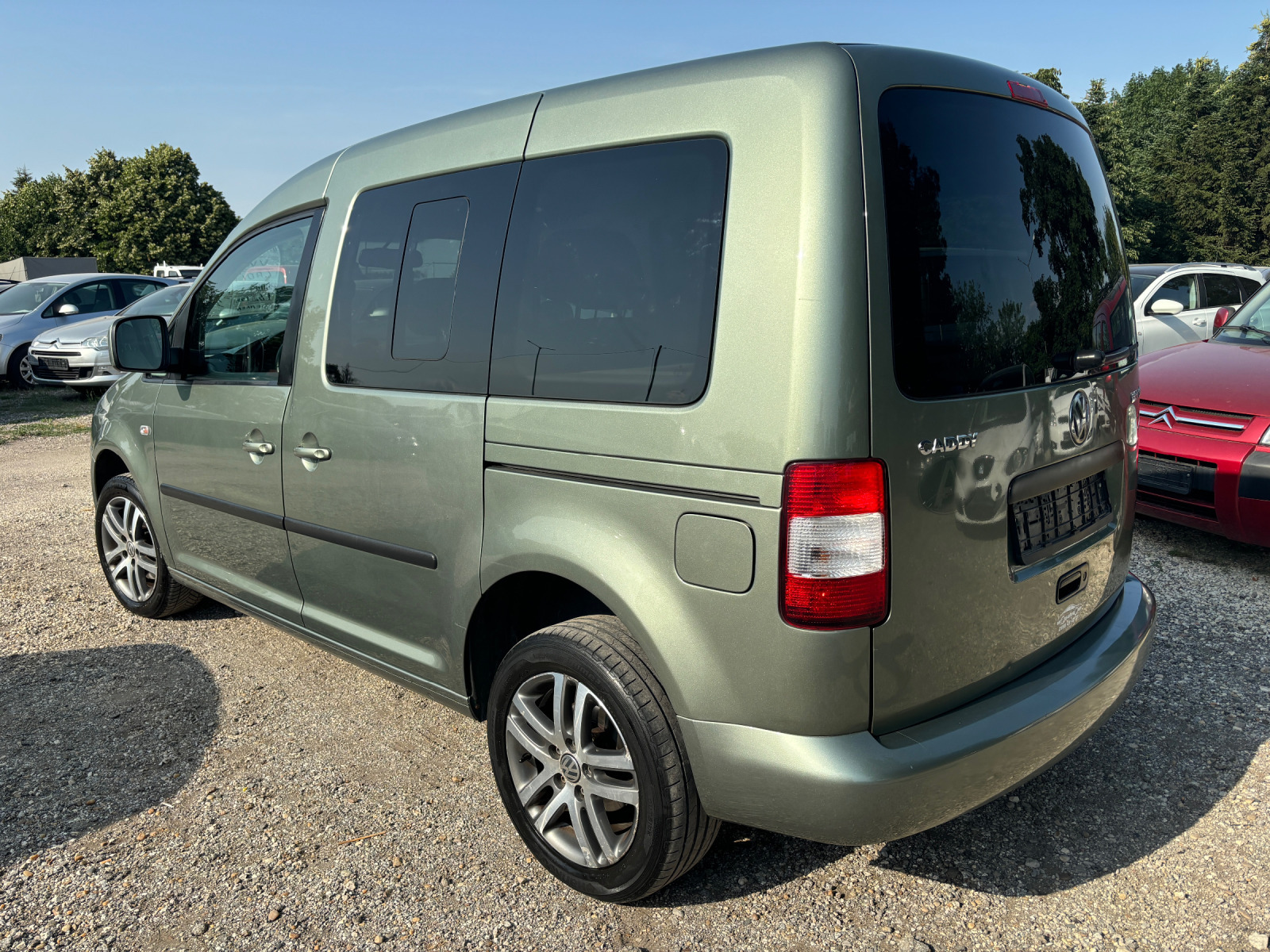 VW Caddy 2008+ 1.6+ 102 ум+ LIFE+ КАТО НОВА - изображение 6