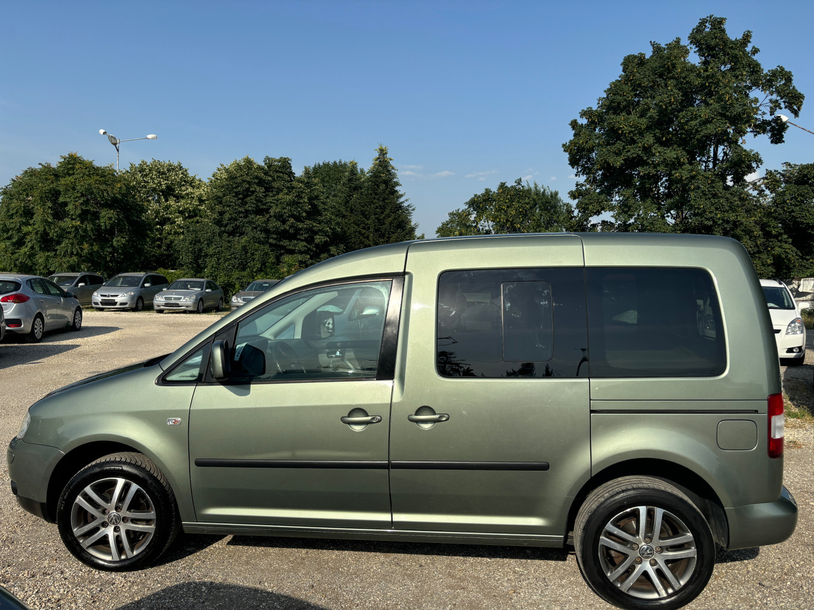 VW Caddy 2008+ 1.6+ 102 ум+ LIFE+ КАТО НОВА - изображение 7