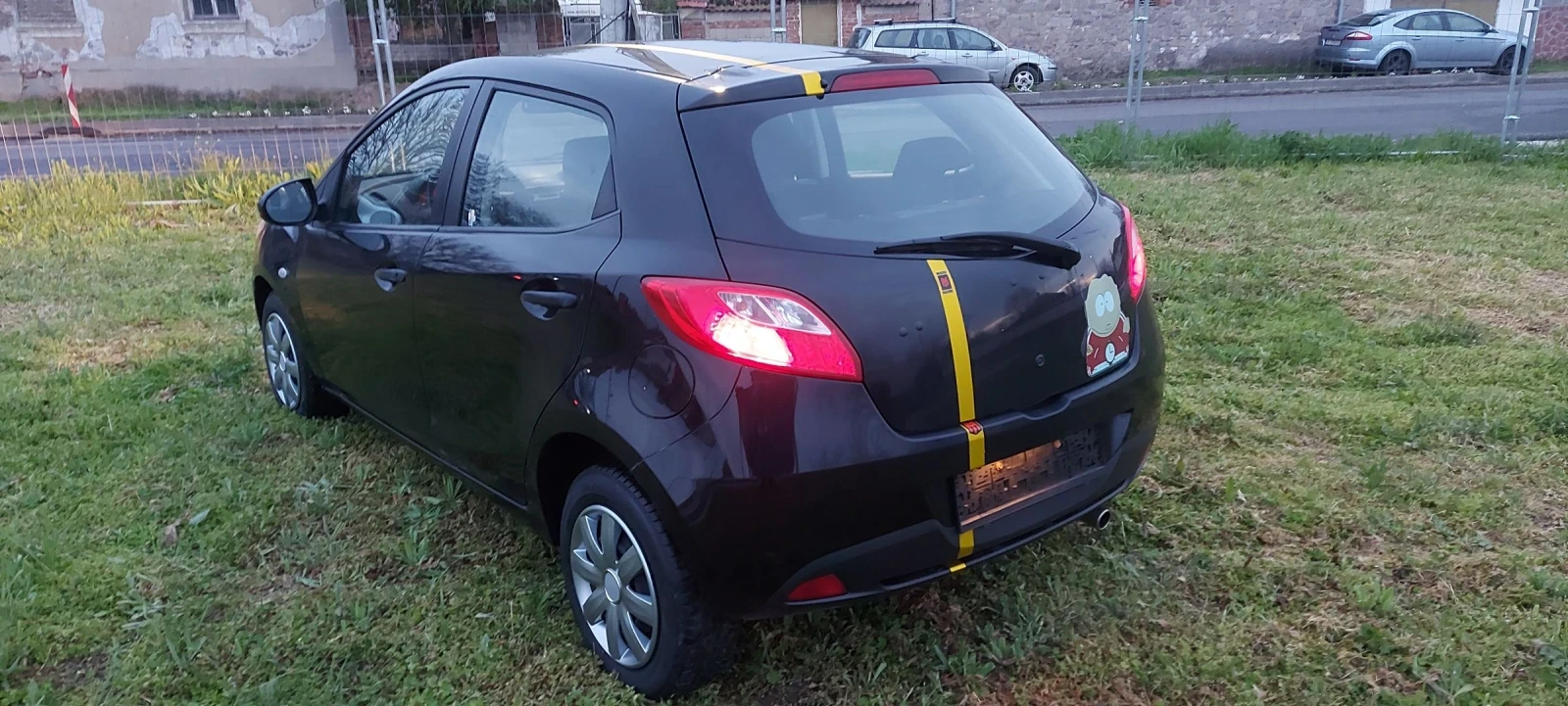 Mazda 2 1.4i - изображение 6