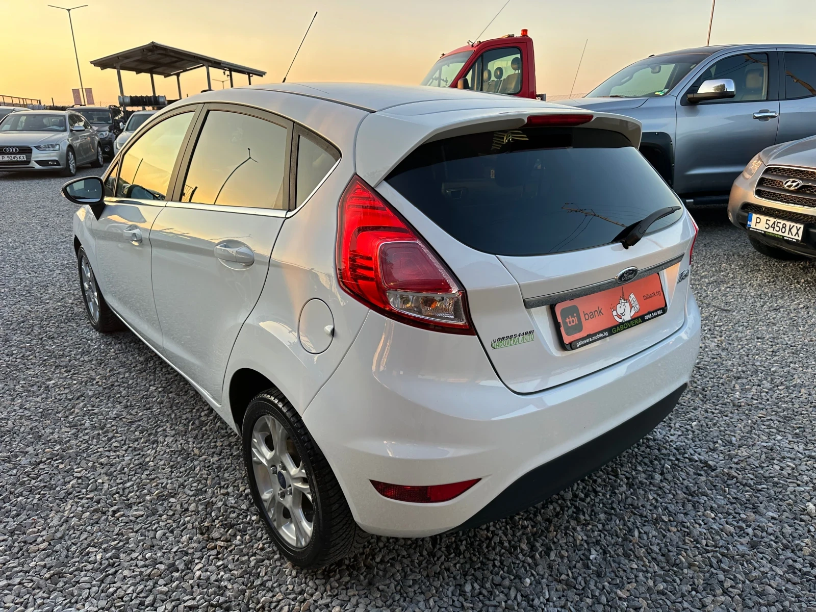 Ford Fiesta Италия! Климатроник! Фабрична газ! - изображение 4