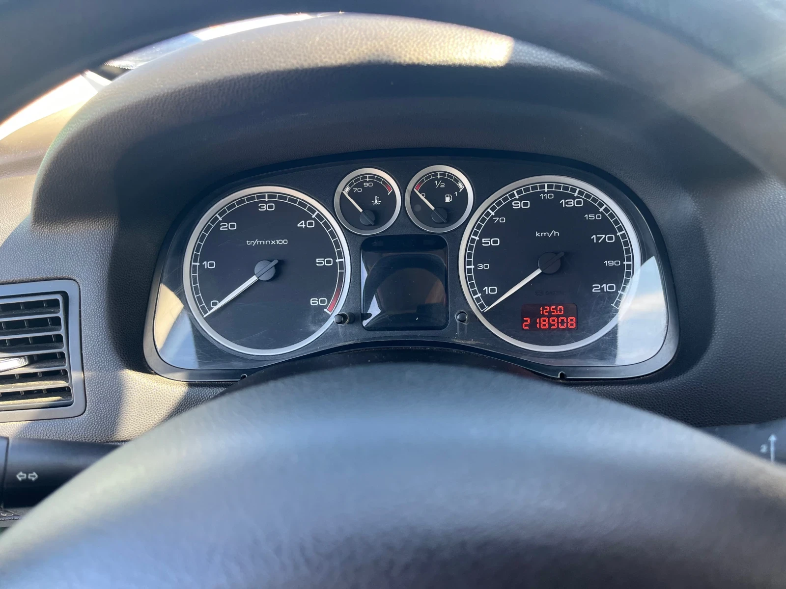 Peugeot 307 2, 0HDI - изображение 8