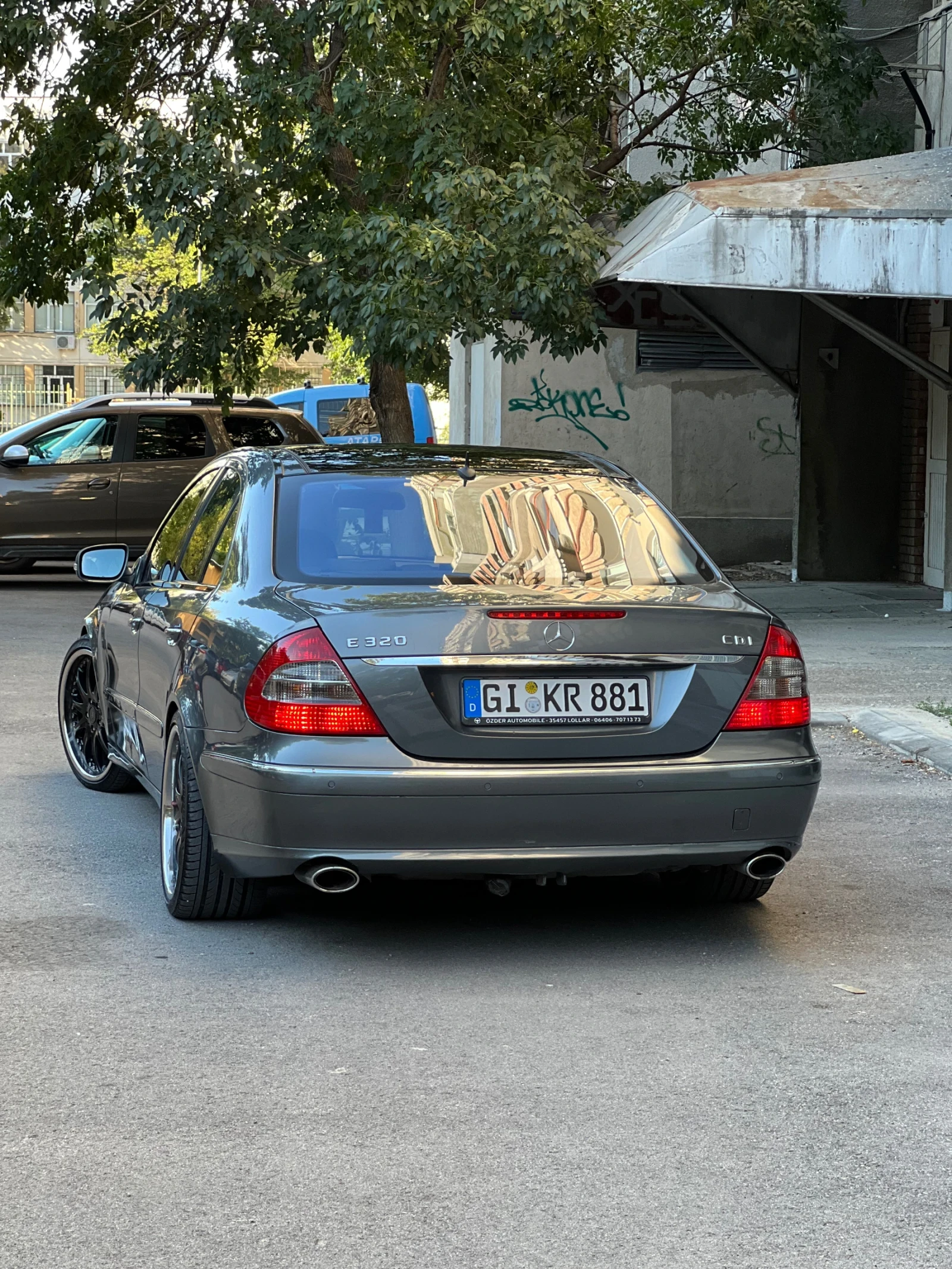 Mercedes-Benz E 320 Merces E320 Facelift - изображение 9