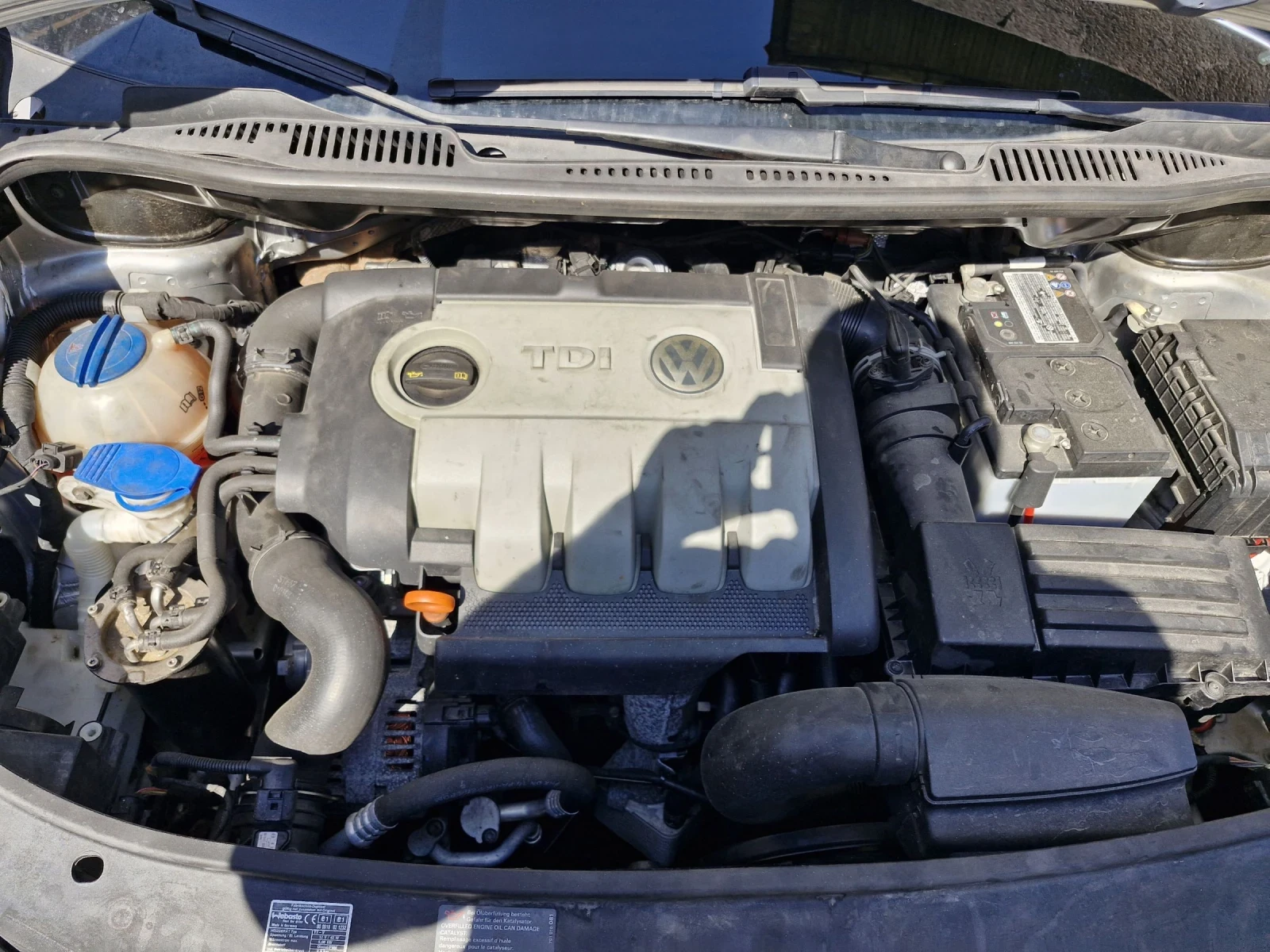 VW Touran 2.0TDI 140 BMM  | Mobile.bg   13