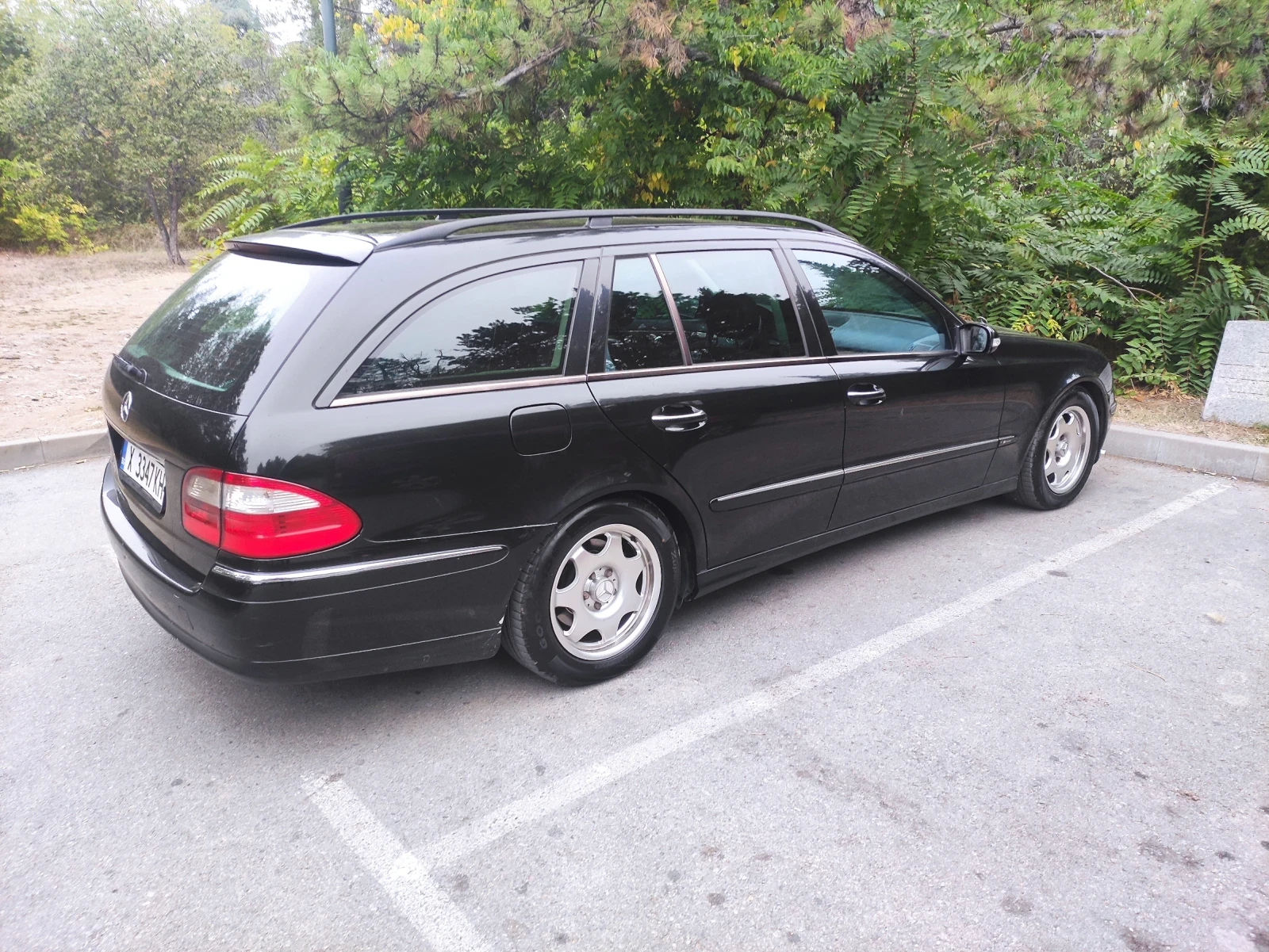 Mercedes-Benz E 320  - изображение 2
