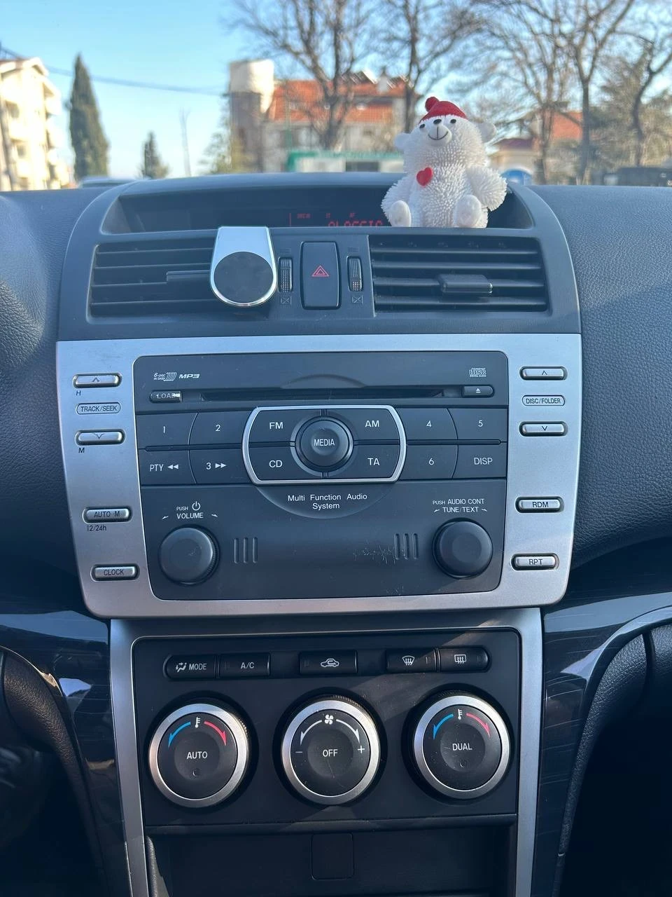 Mazda 6 2.0i + ГАЗ | Mobile.bg — изображение 11