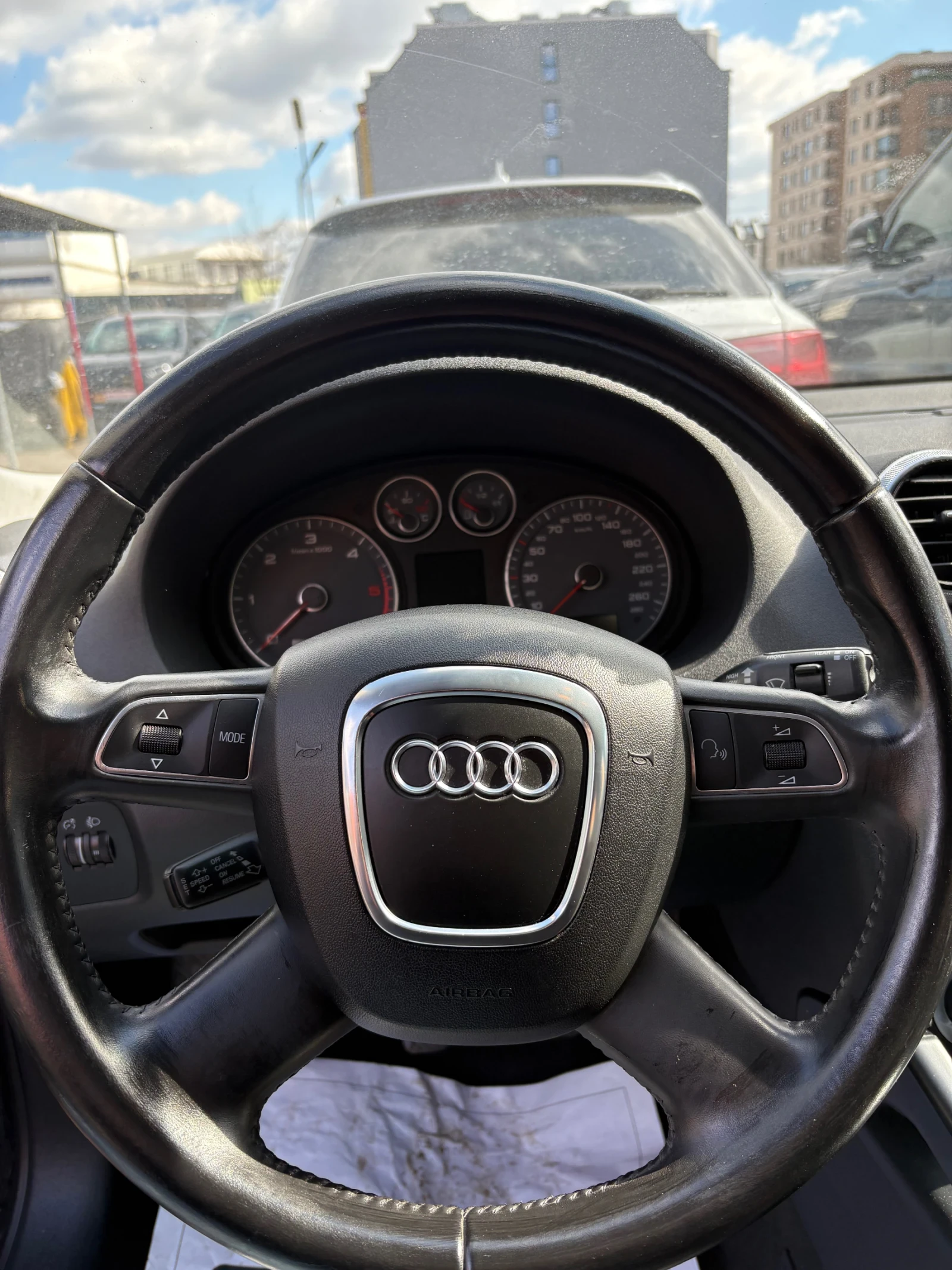 Audi A3 Sportback 2.0 TDI quattro - изображение 9