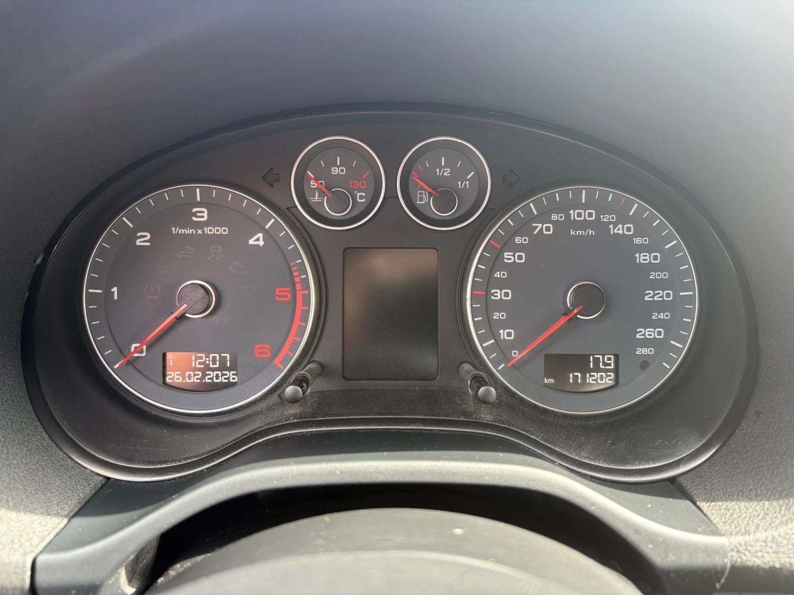 Audi A3 Sportback 2.0 TDI quattro - изображение 8