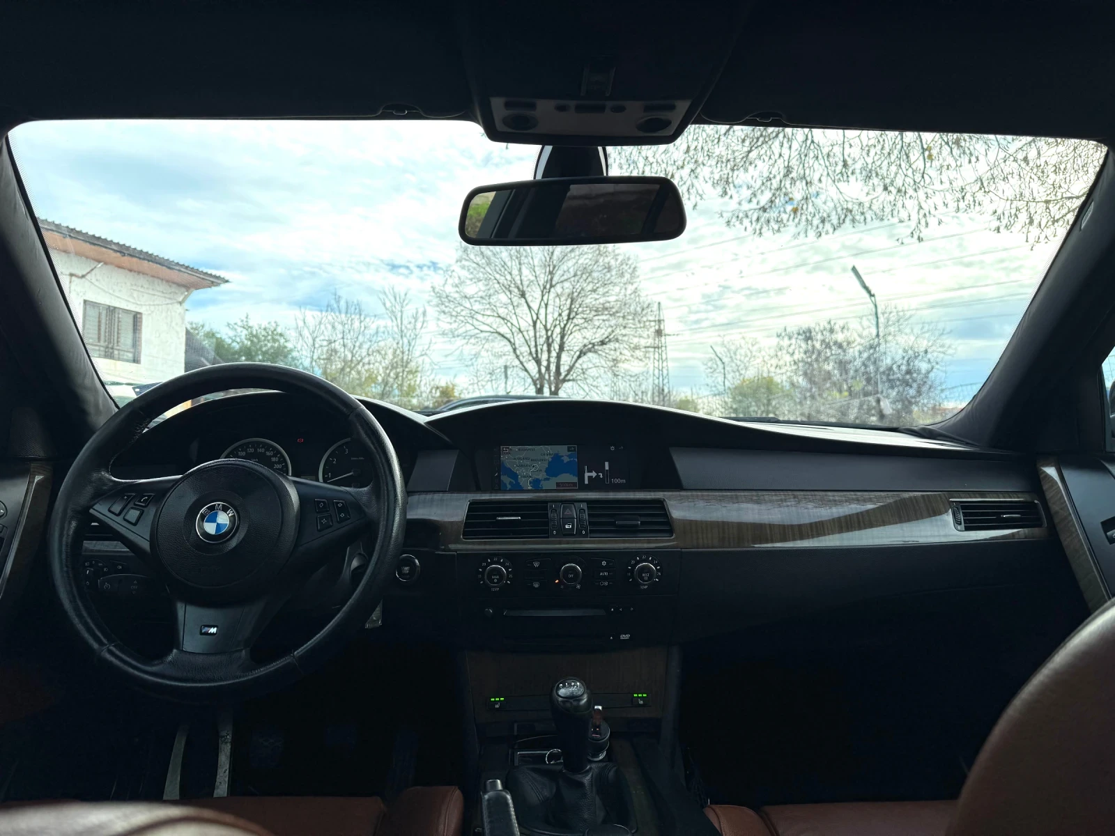 BMW 530 М-ПАКЕТ!4Х4!РЪЧКА! - изображение 8