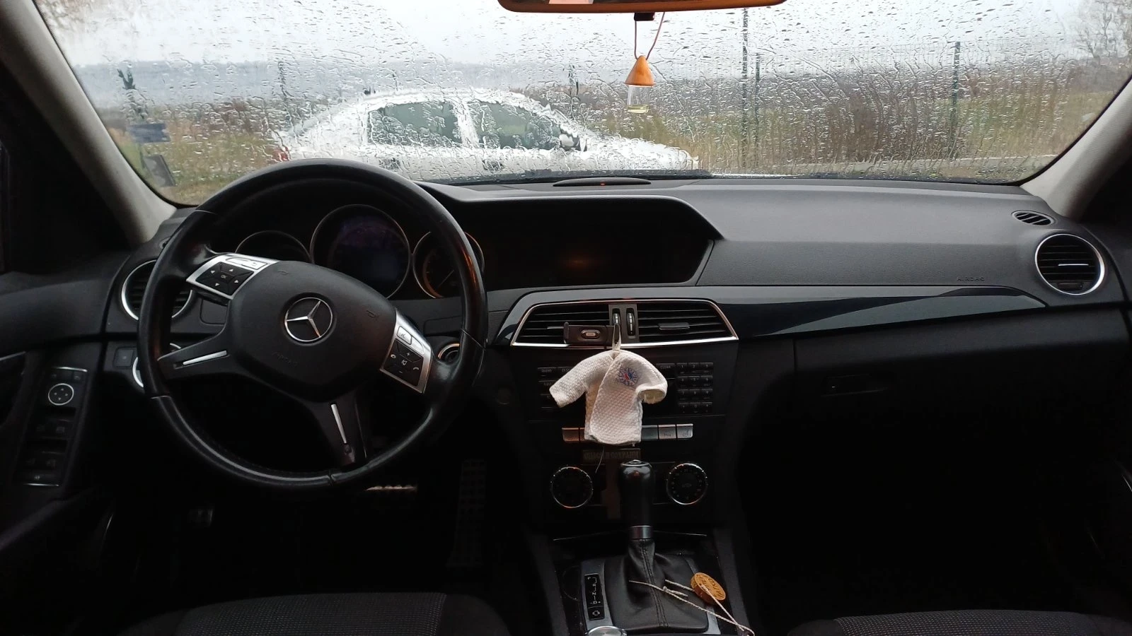 Mercedes-Benz C 220 2.2 CDI - изображение 6