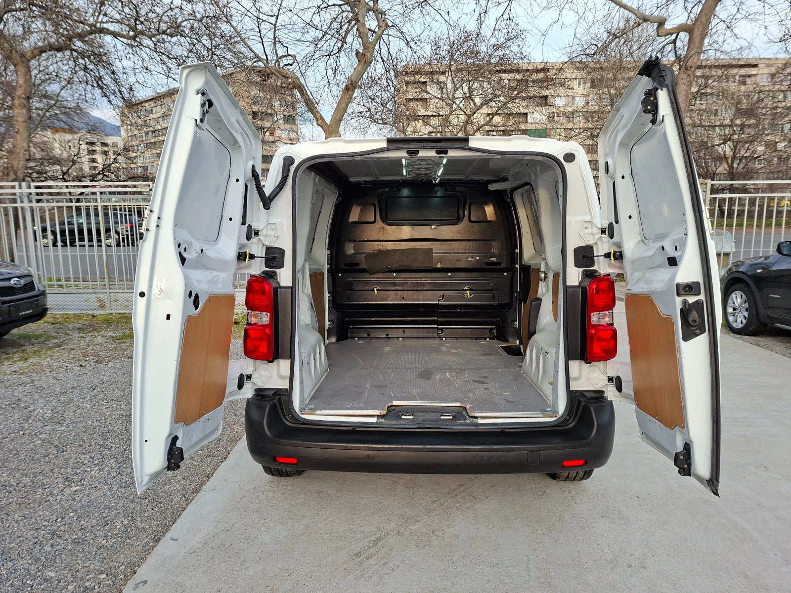 Peugeot Expert 1.6/90KS | Mobile.bg � ����������� 16