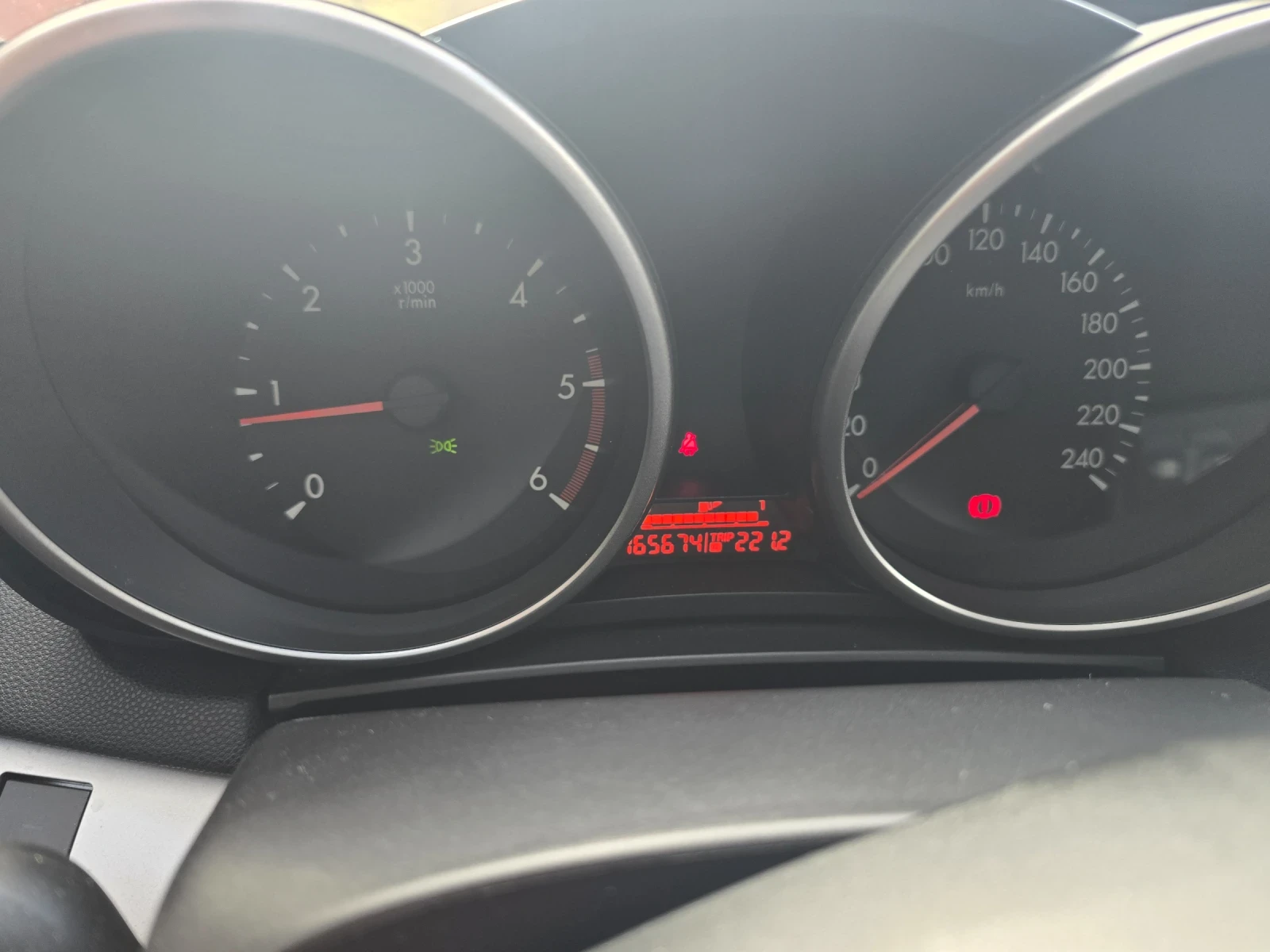 Mazda 3, снимка 7 - Автомобили и джипове - 53813453