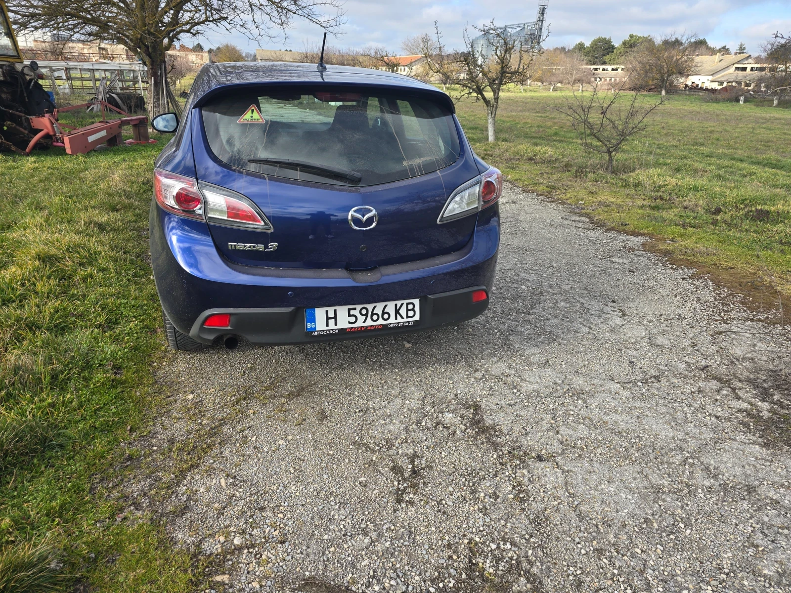 Mazda 3, снимка 2 - Автомобили и джипове - 53813453