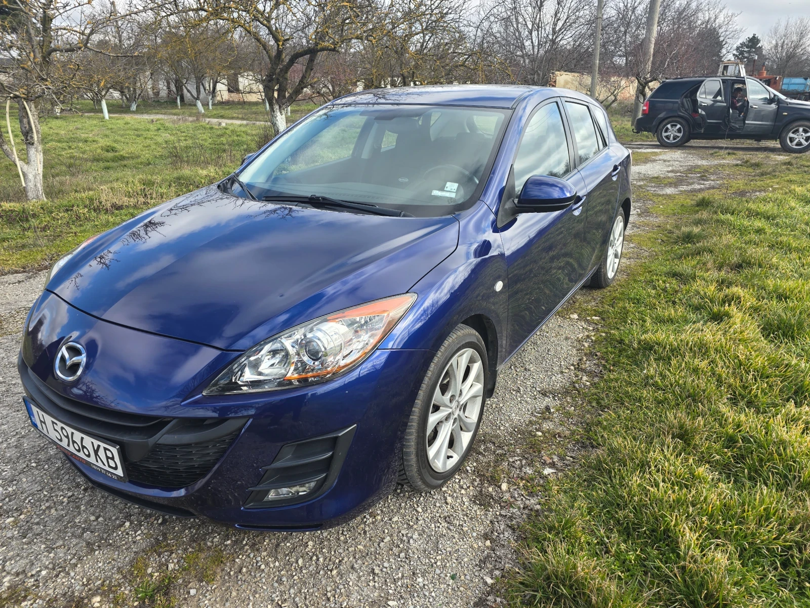 Mazda 3, снимка 13 - Автомобили и джипове - 53813453