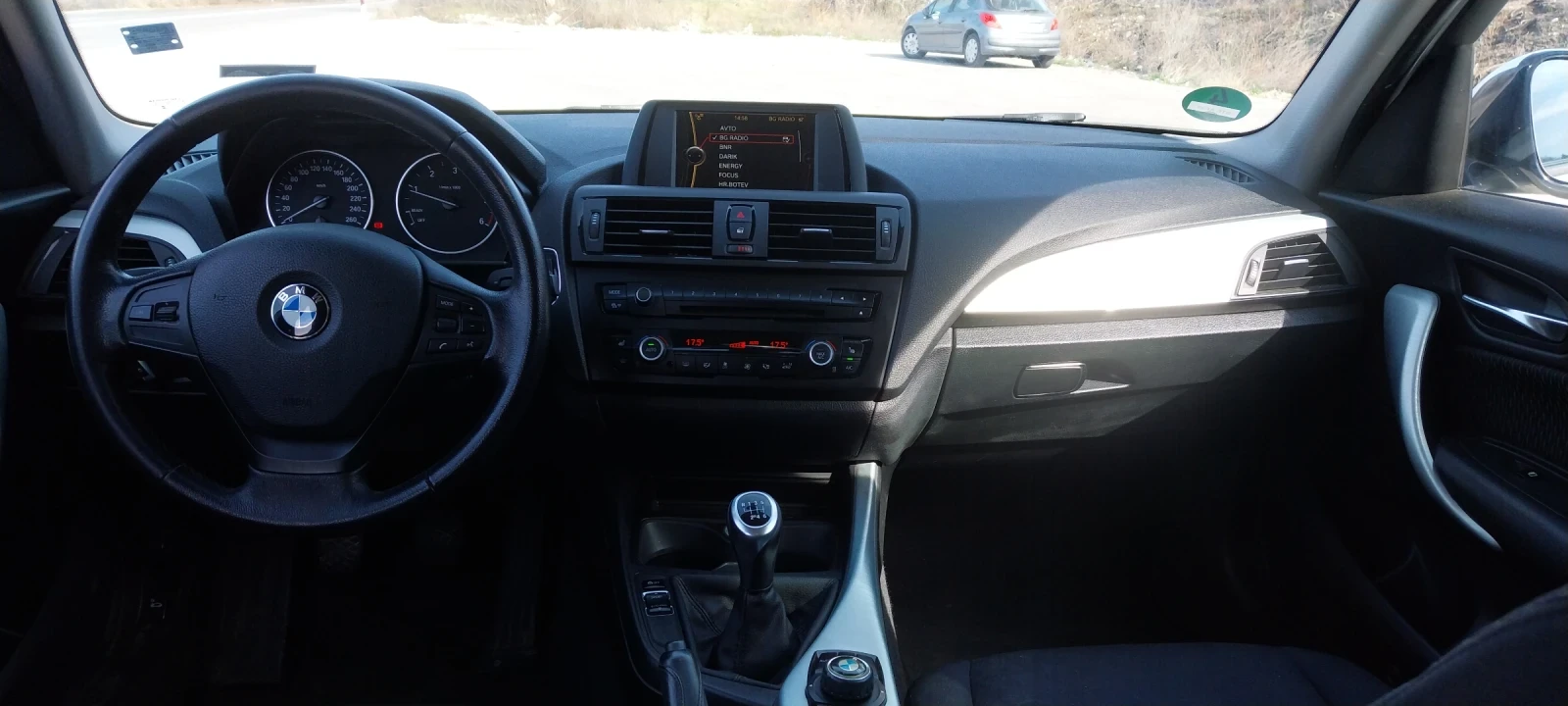 BMW 116 2.0D, снимка 9 - Автомобили и джипове - 54020340