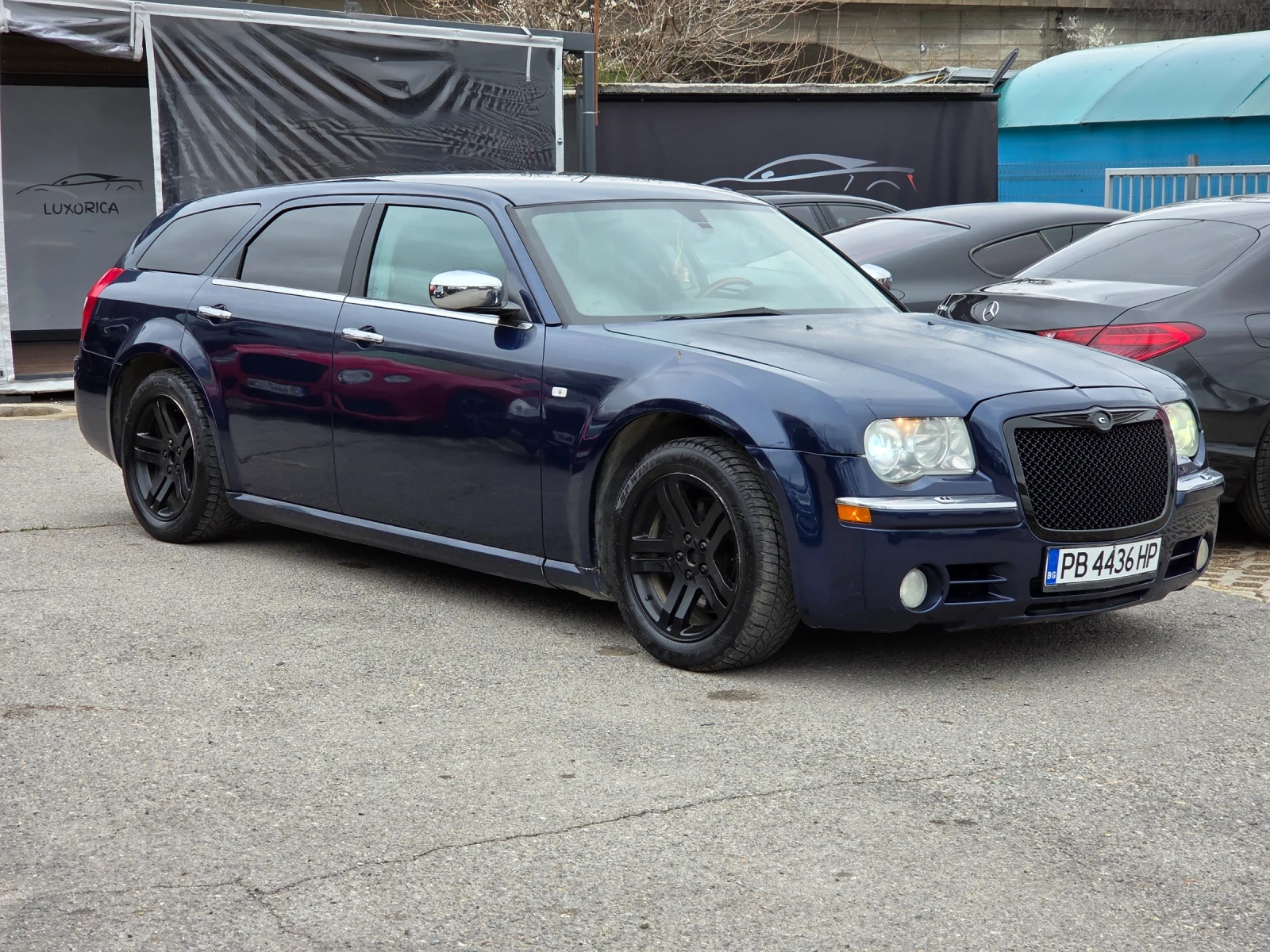 Chrysler 300c 3.0CRD, снимка 4 - Автомобили и джипове - 54031693