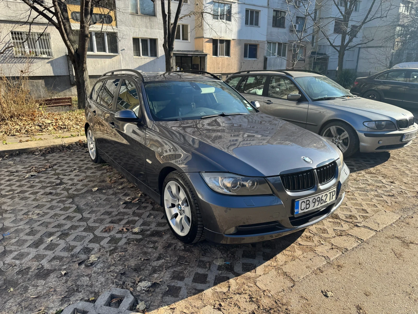 BMW 330, снимка 3 - Автомобили и джипове - 54322428