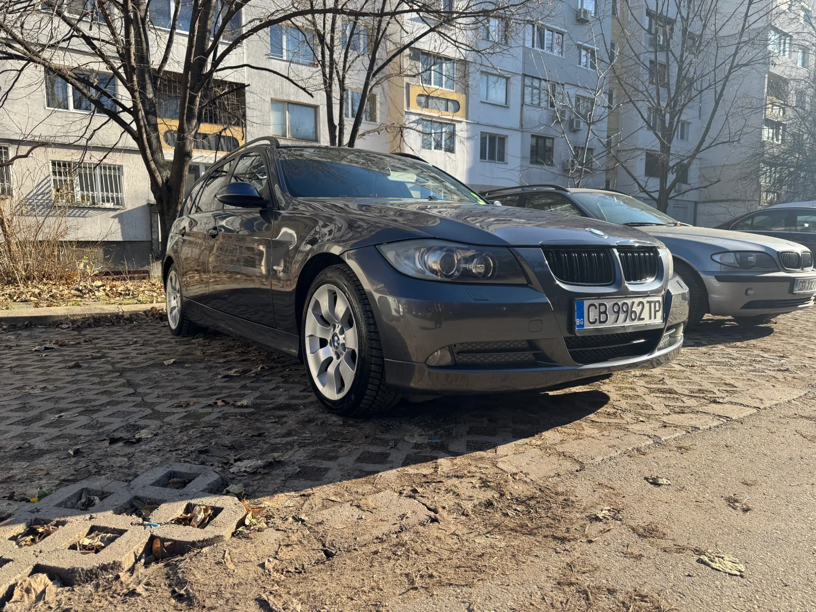 BMW 330, снимка 4 - Автомобили и джипове - 54322428