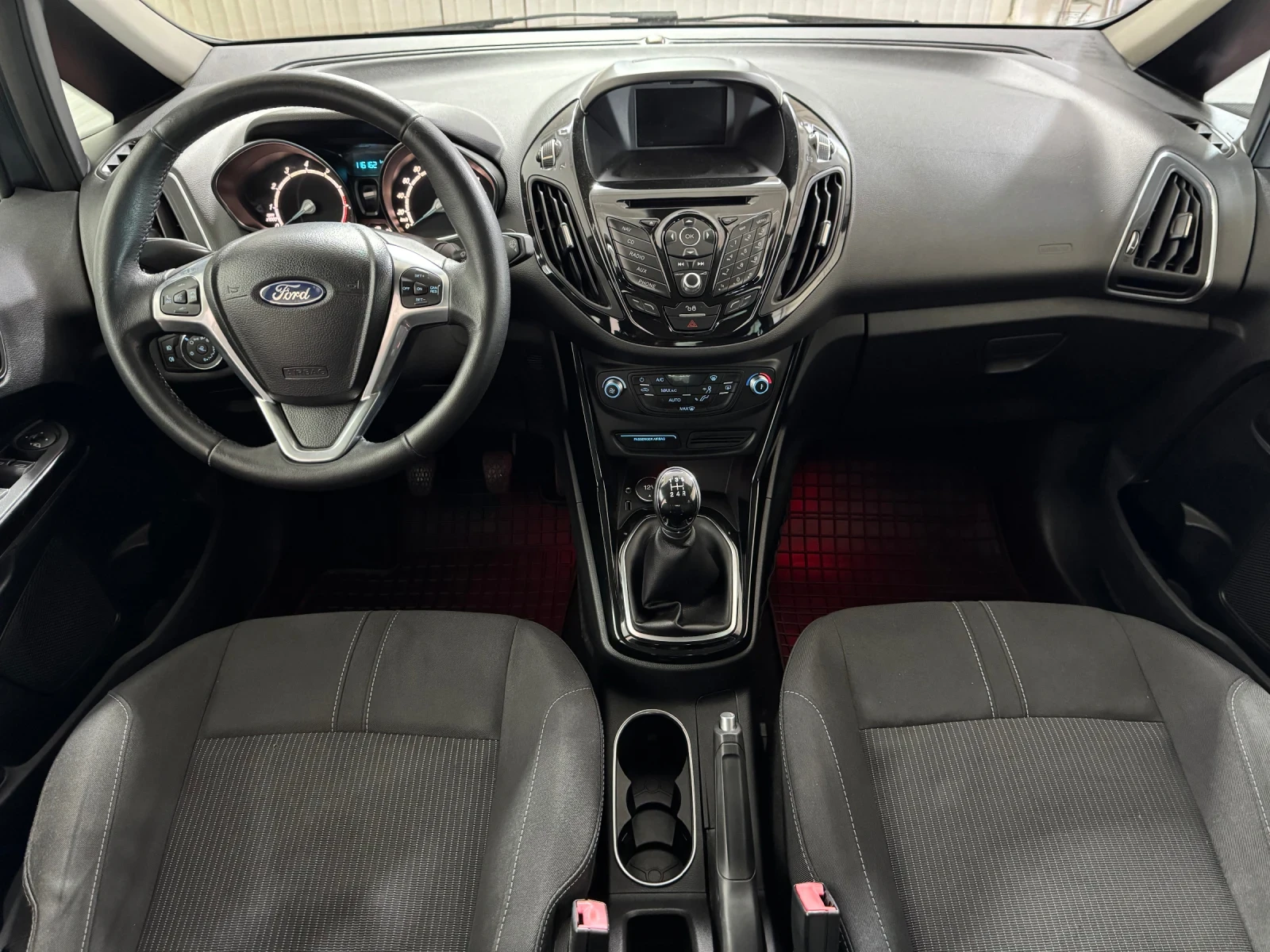Ford B-Max 1.0 i - TITANIUM - KEYLESS, снимка 10 - Автомобили и джипове - 54448941