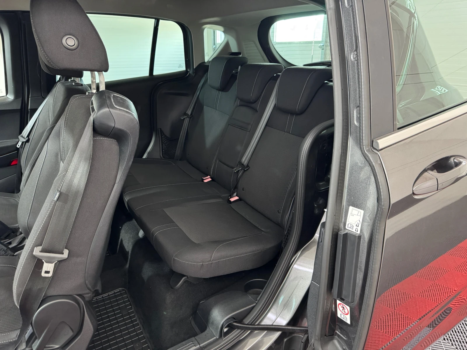 Ford B-Max 1.0 i - TITANIUM - KEYLESS, снимка 16 - Автомобили и джипове - 54448941