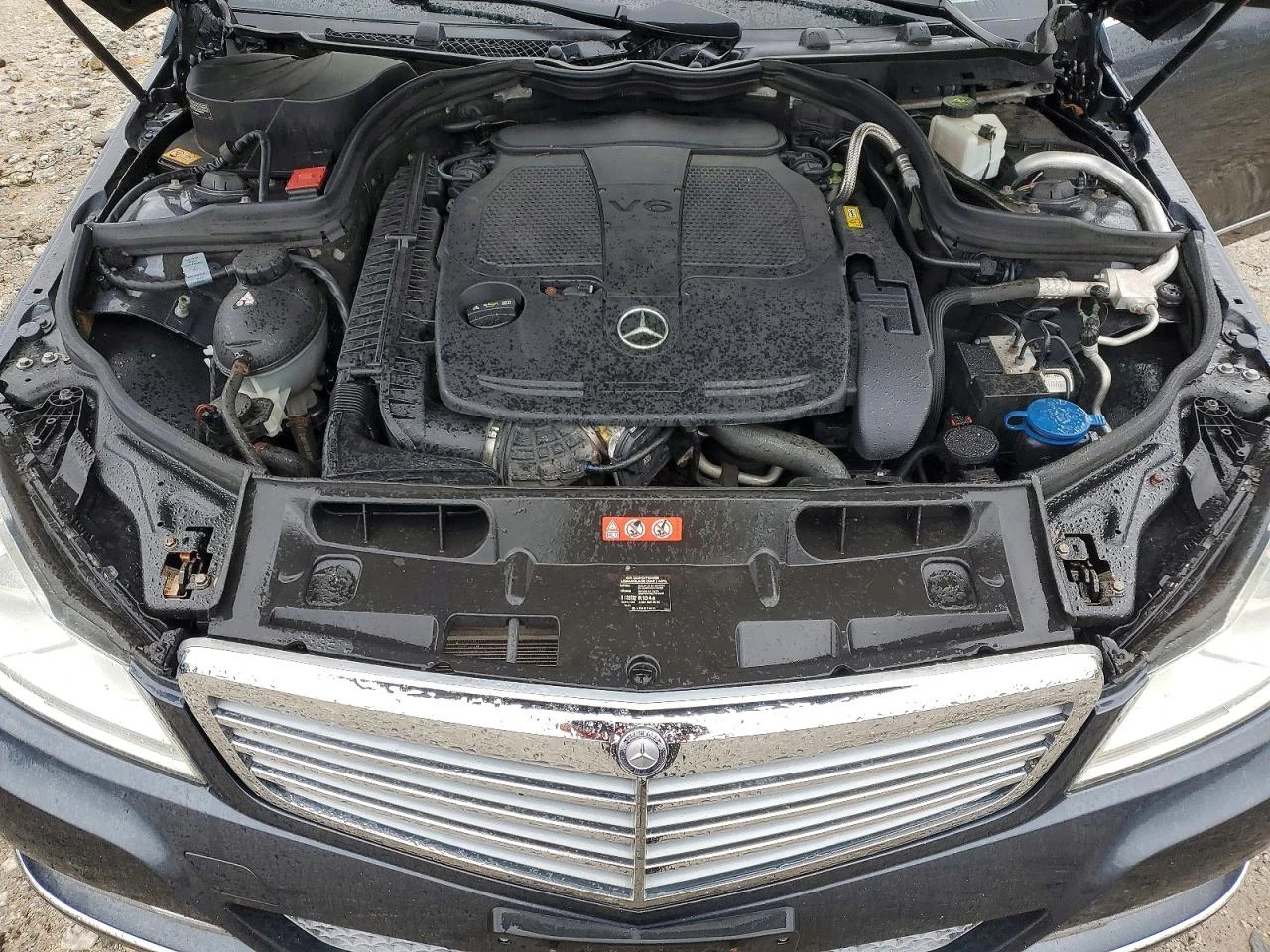 Mercedes-Benz C 300 4MATIC, снимка 11 - Автомобили и джипове - 54614730