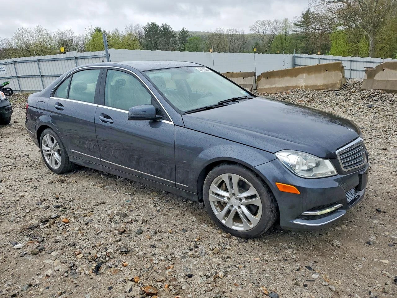Mercedes-Benz C 300 4MATIC, снимка 2 - Автомобили и джипове - 54614730