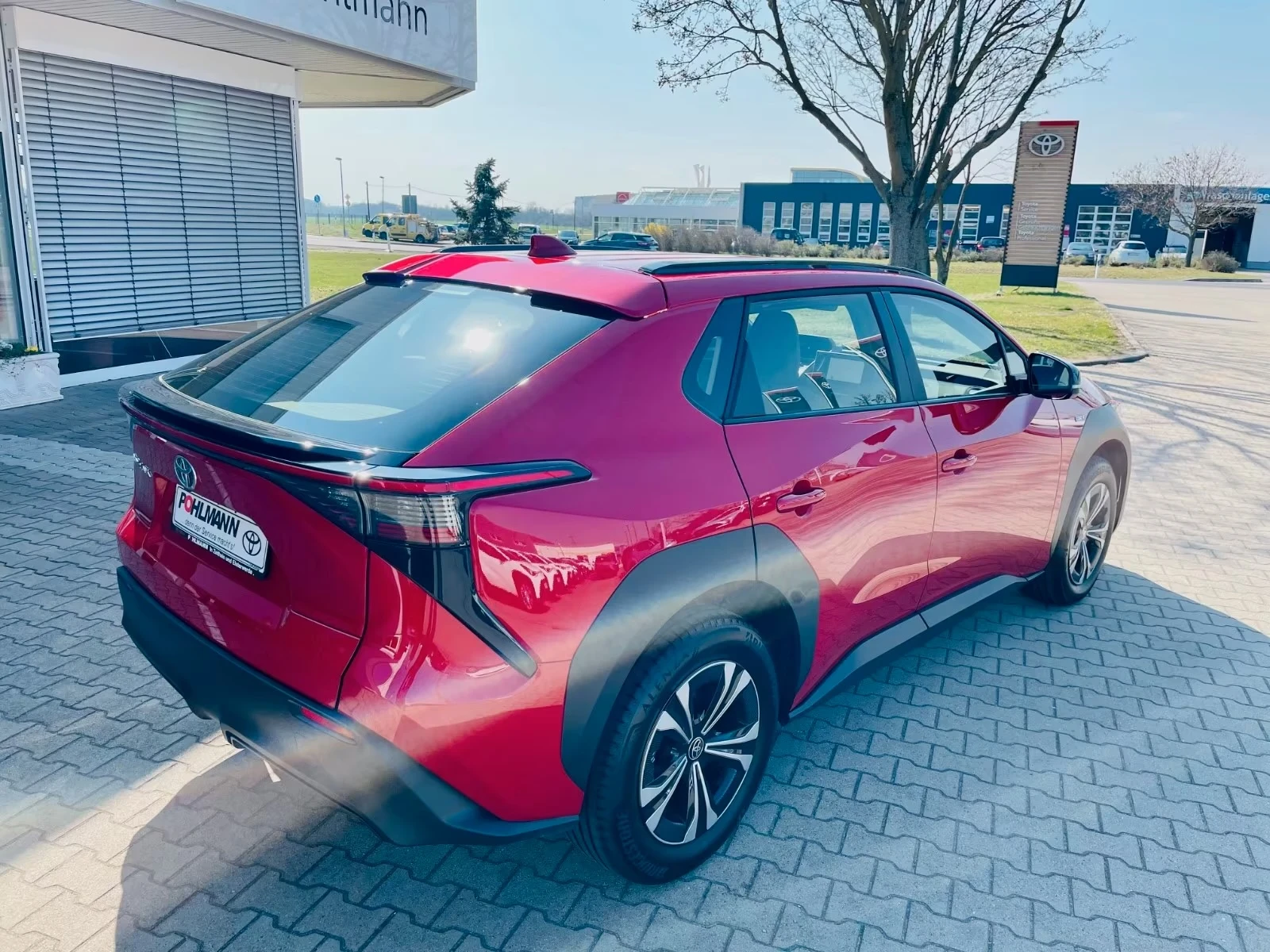 Toyota bZ4X Facelift Comfort pack Full Warranty  , снимка 8 - Автомобили и джипове - 54650592