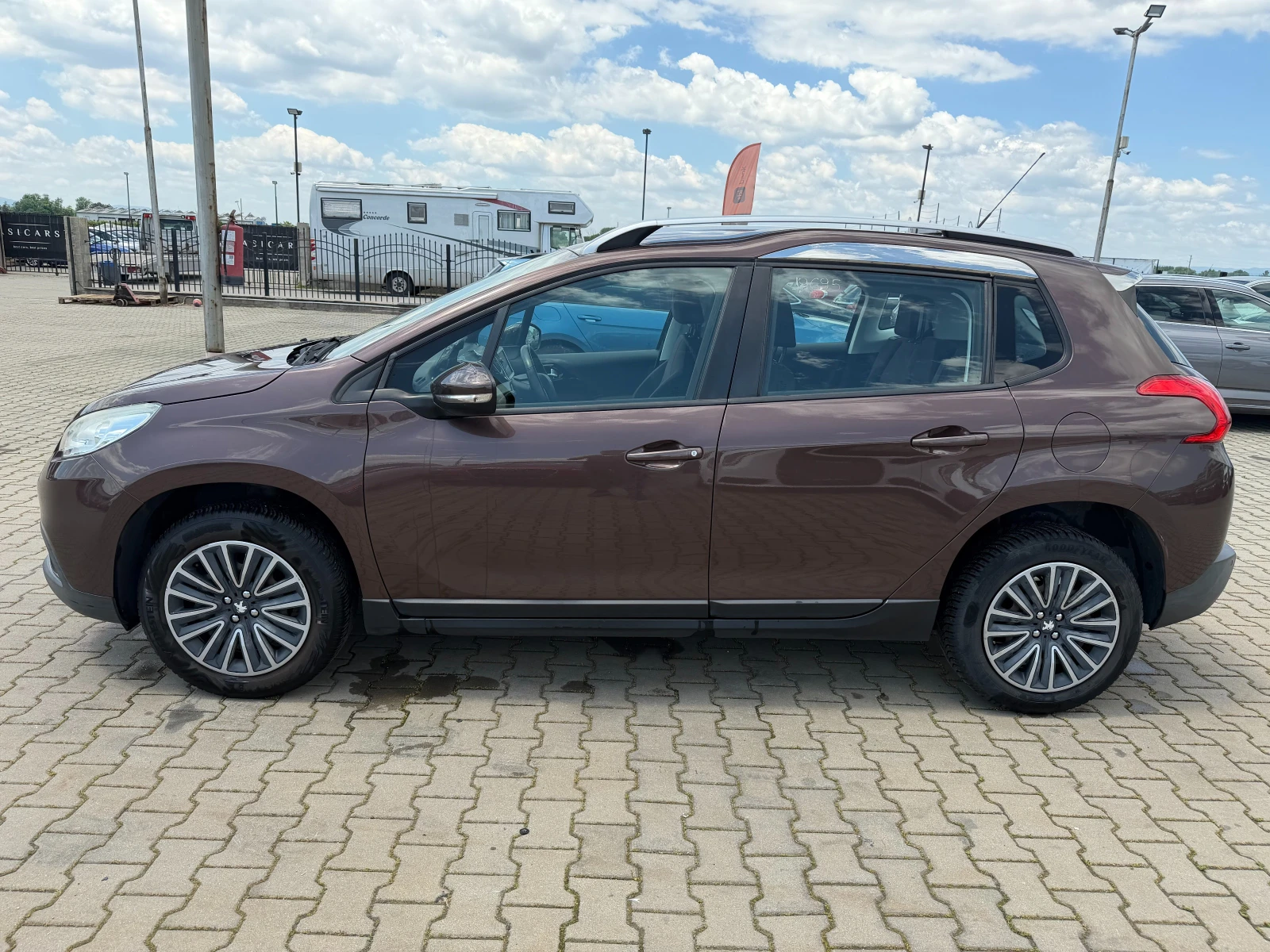 Peugeot 2008 1.2VTi NAVI EURO 5, снимка 9 - Автомобили и джипове - 54679650