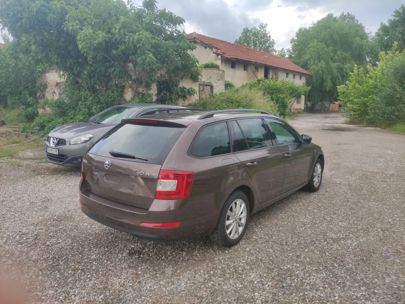 Skoda Octavia 1.6tdi като нов164000км евро 6б. Фул екстри, снимка 7 - Автомобили и джипове - 54757638