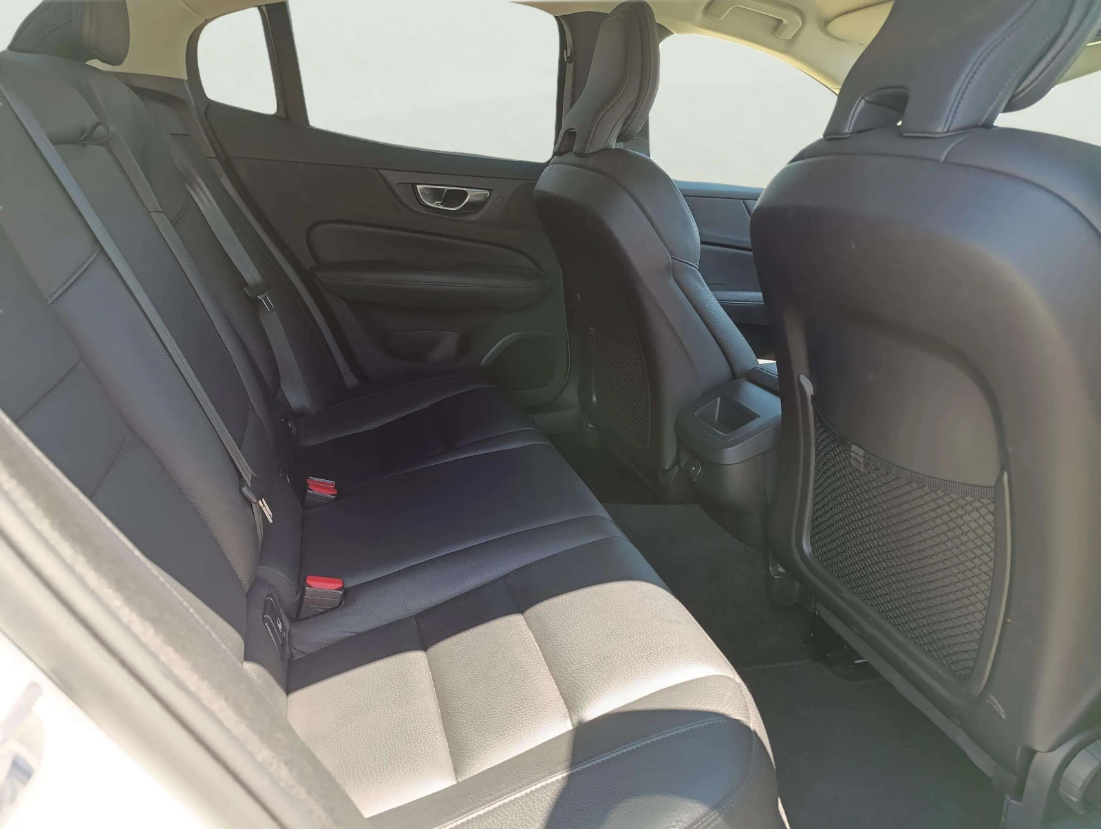 Volvo S60 2.0 В4, снимка 10 - Автомобили и джипове - 55053219