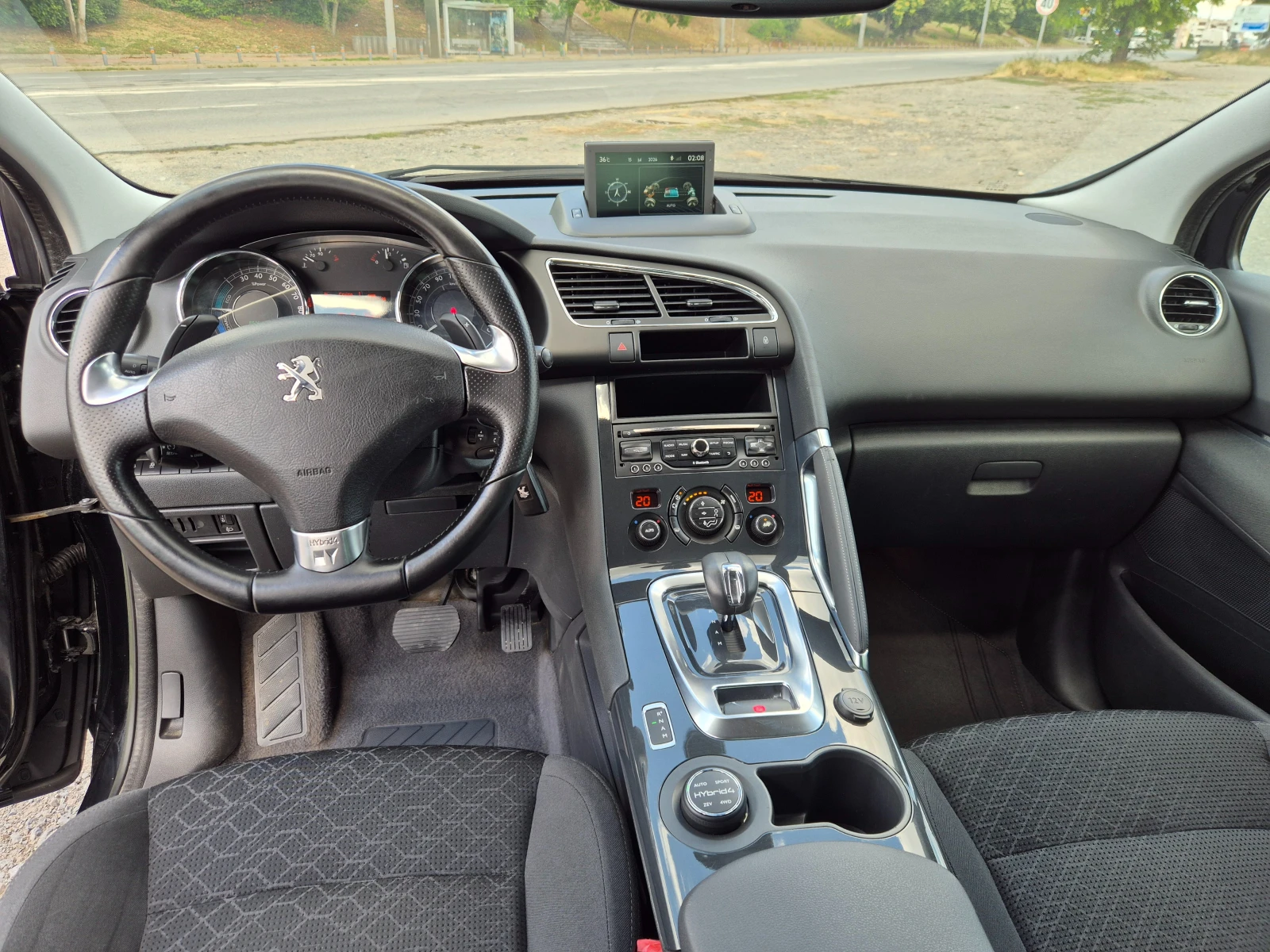 Peugeot 3008 2.0HDI Hybrid 4x4, снимка 14 - Автомобили и джипове - 55307443