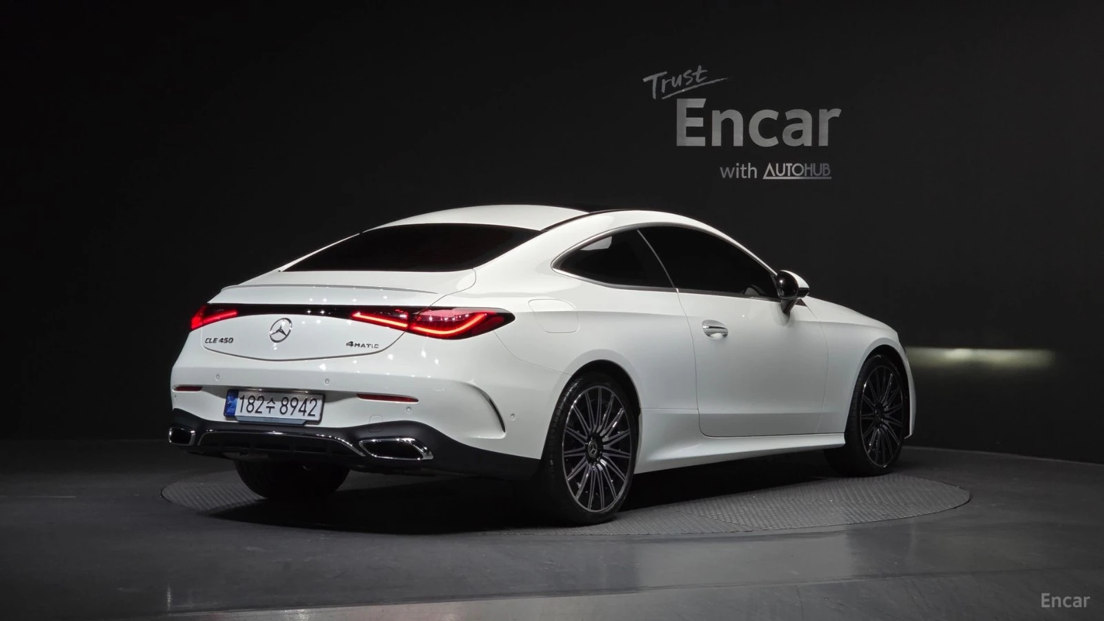 Mercedes-Benz CLE 450 4MATIC COUPE* 360* HUD* КОЖА* ОБДУХВ* НАВИ* , снимка 2 - Автомобили и джипове - 55479990