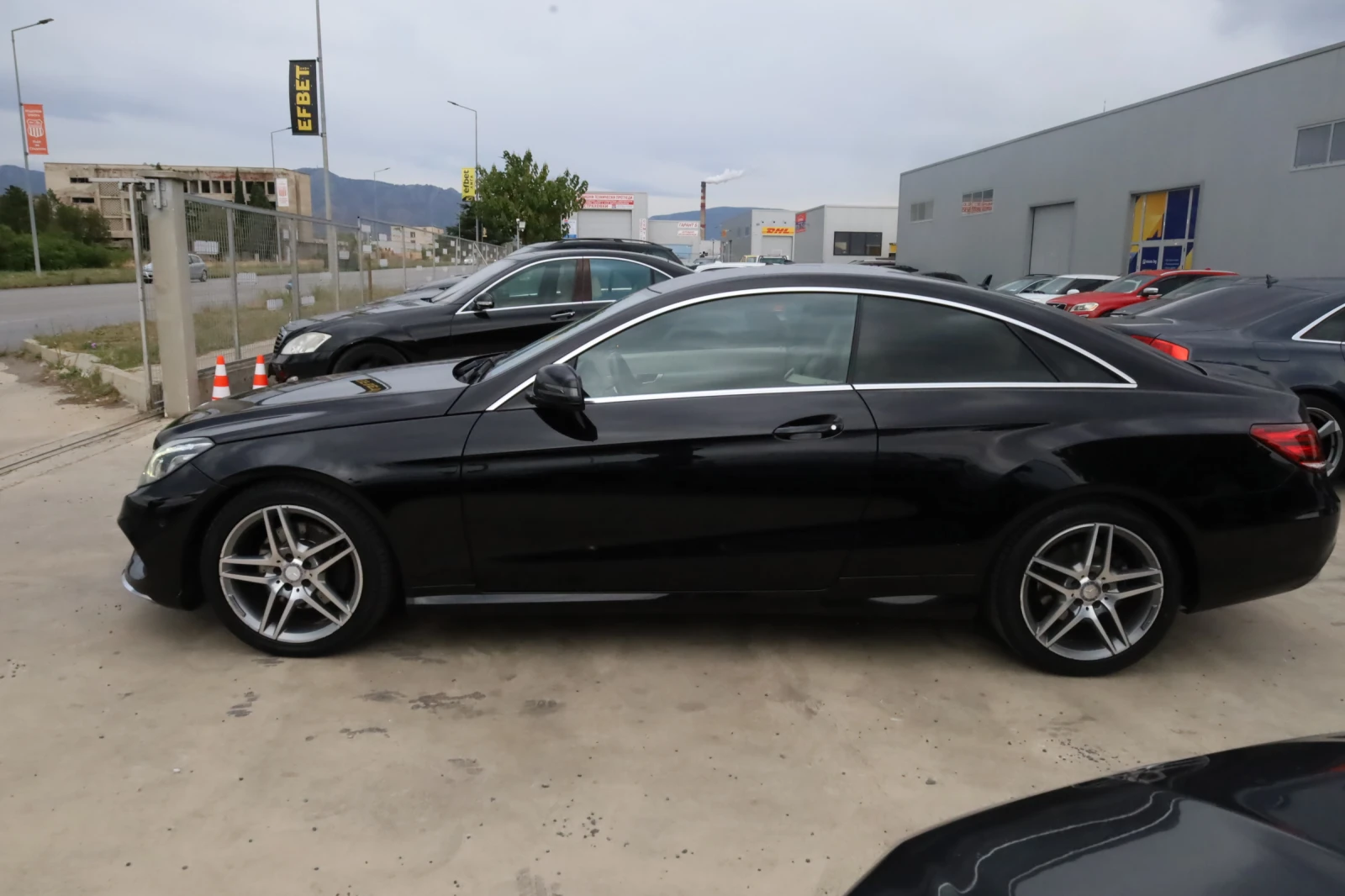 Mercedes-Benz E 350 ЛИЗИНГ БЕЗ ПЪРВОНАЧАЛНА ВНОСКА, снимка 4 - Автомобили и джипове - 56335163