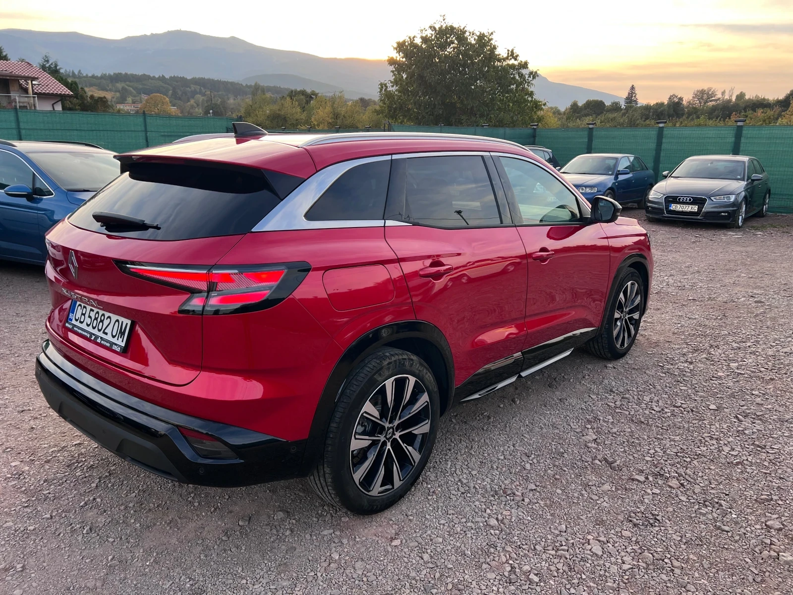 Renault Austral 1.3 TCE MILD HIBRID  EVOLUTION, снимка 7 - Автомобили и джипове - 56486734