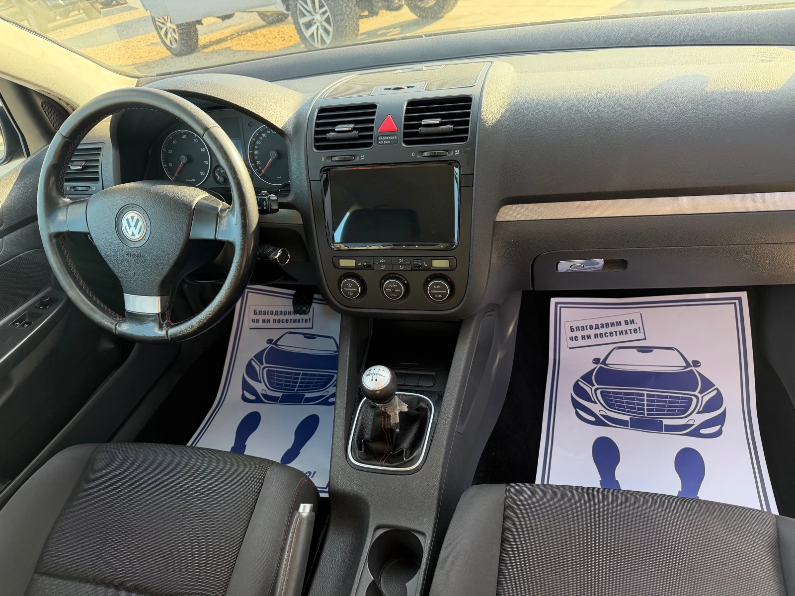 VW Golf 1.6, снимка 13 - Автомобили и джипове - 56663011