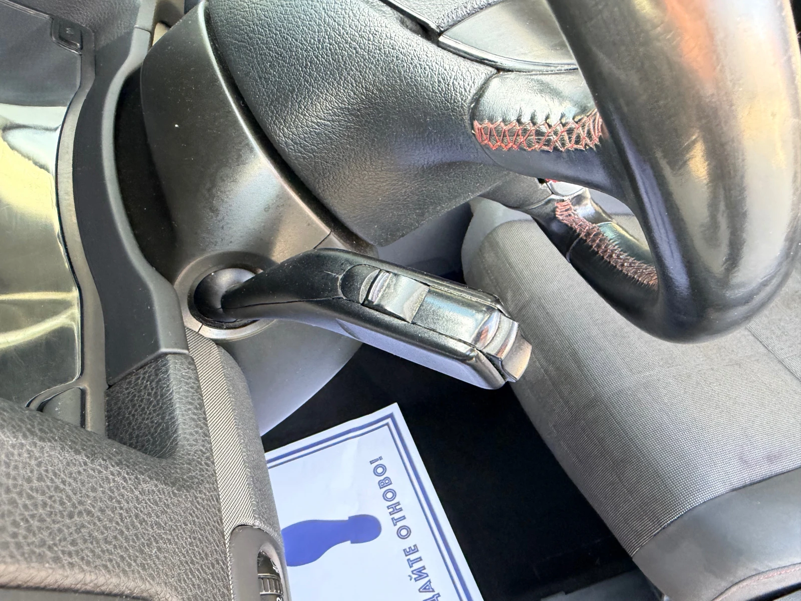 VW Golf 1.6, снимка 11 - Автомобили и джипове - 56663011