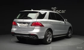 Mercedes-Benz GLE 350 d 4MATIC* AMG PACK* ПОДГРЕВ* ОБДУХВАНЕ* PANORAMA* , снимка 3
