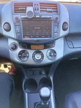 Toyota Rav4 2.2 D4D, снимка 10