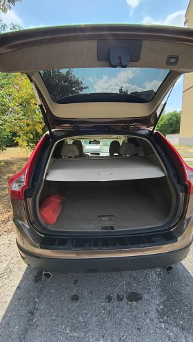Volvo XC60 3.2, AWD, автоматични скорости, камера, парктроник, снимка 8