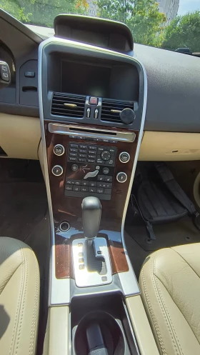 Volvo XC60 3.2, AWD, автоматични скорости, камера, парктроник, снимка 13