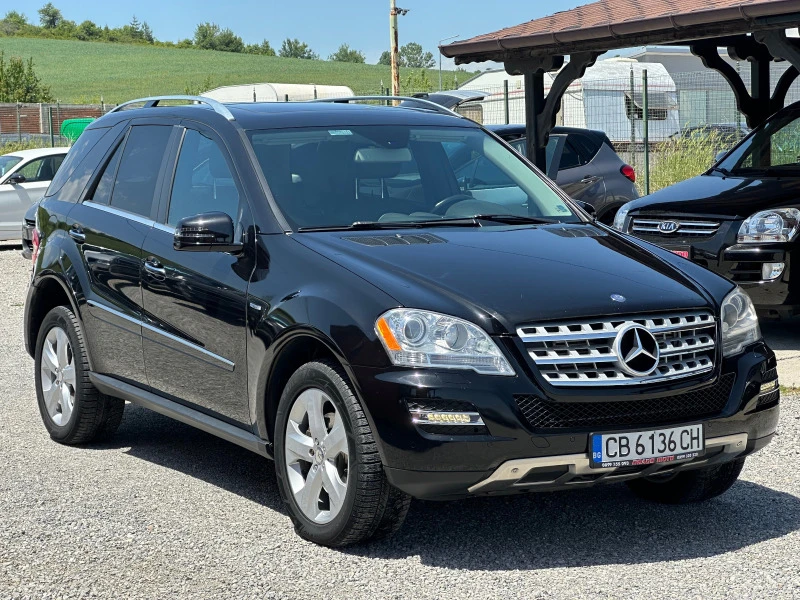 Mercedes-Benz ML 350 Facelift, Кожа, Навигация, Ксенон, ОБСЛУЖЕН!, снимка 1 - Автомобили и джипове - 46355881