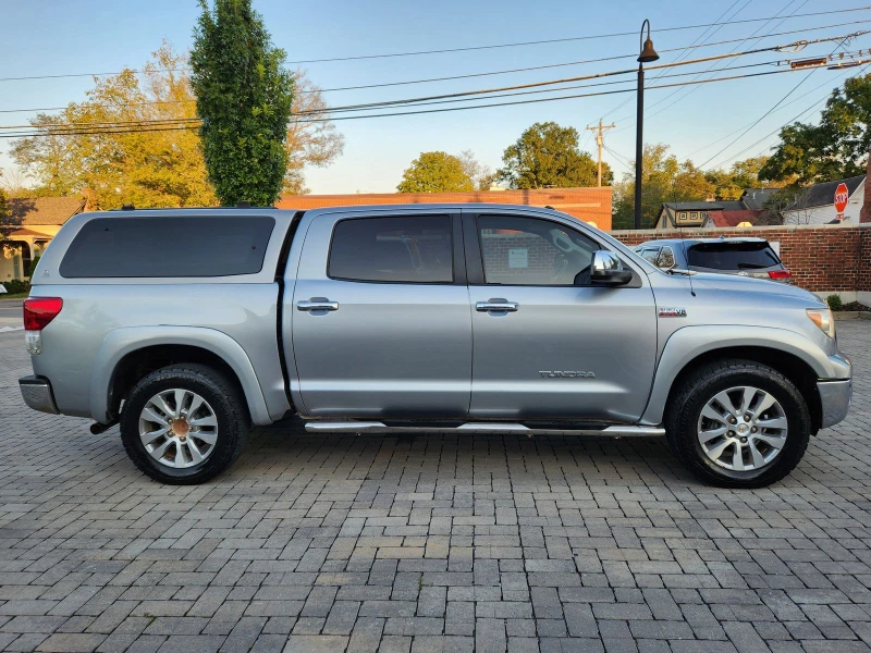 Toyota Tundra СЕРВИЗНА ИСТОРИЯ | РЕАЛНИ КИЛОМЕТРИ | , снимка 5 - Автомобили и джипове - 47674336