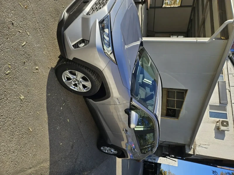 Toyota Rav4 HYBRID  НОВ ВНОС , снимка 11 - Автомобили и джипове - 47985906